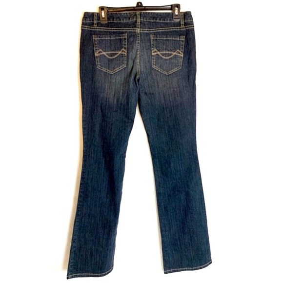 Mossimo Jeans NWT 11 Regular Juniors / 6 Women’s. Boot cut. - Picture 3 of 3